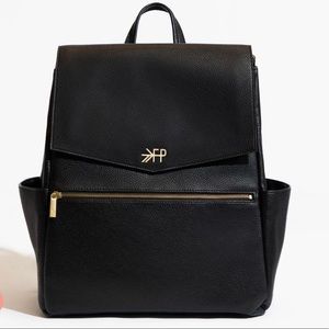 Freshly picked - Ebony Classic Diaper Bag